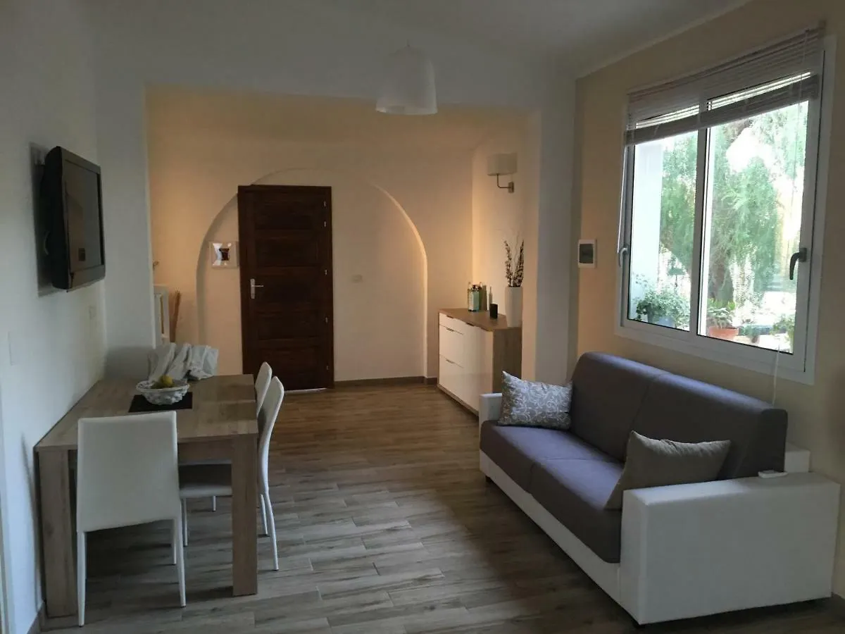 Relais Villa Simonetta With Descent To The Sea Fontane Bianche
