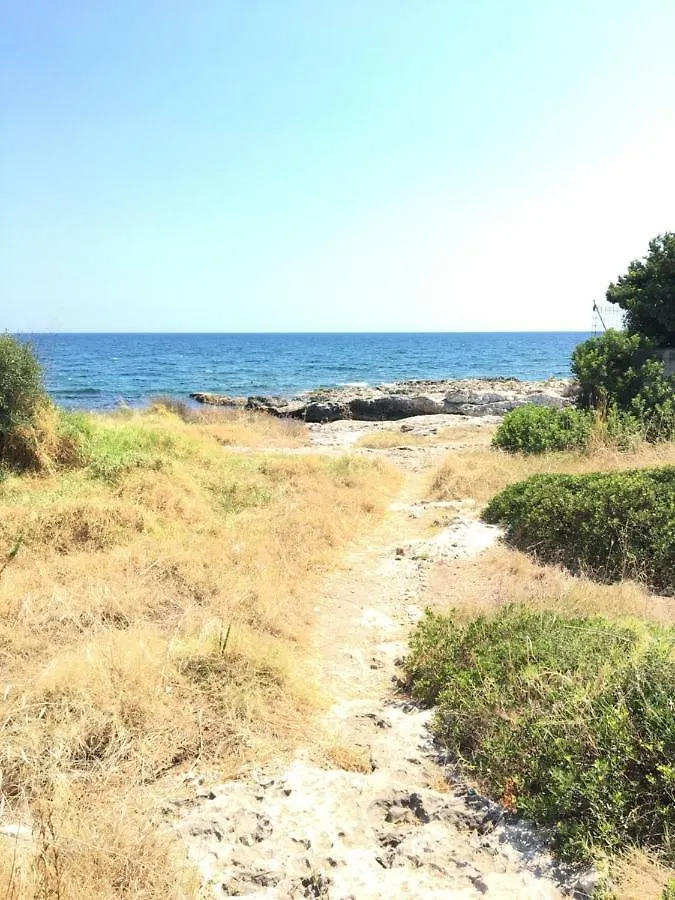 Relais Villa Simonetta With Descent To The Sea Fontane Bianche